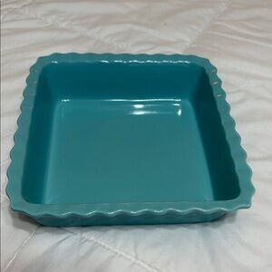Ceramic Square Baking Dish in Turquoise - Elegant Scalloped Edge